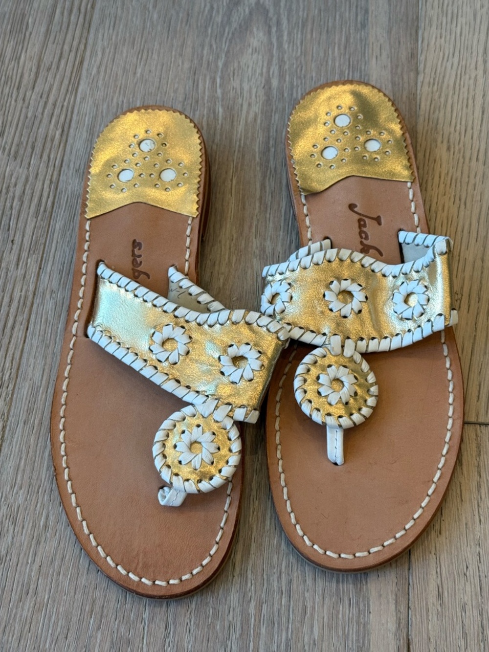 NWOT Jack Rogers Gold & White Navajo Thong Sandals | Women's Size 7M - Picture 2 of 7